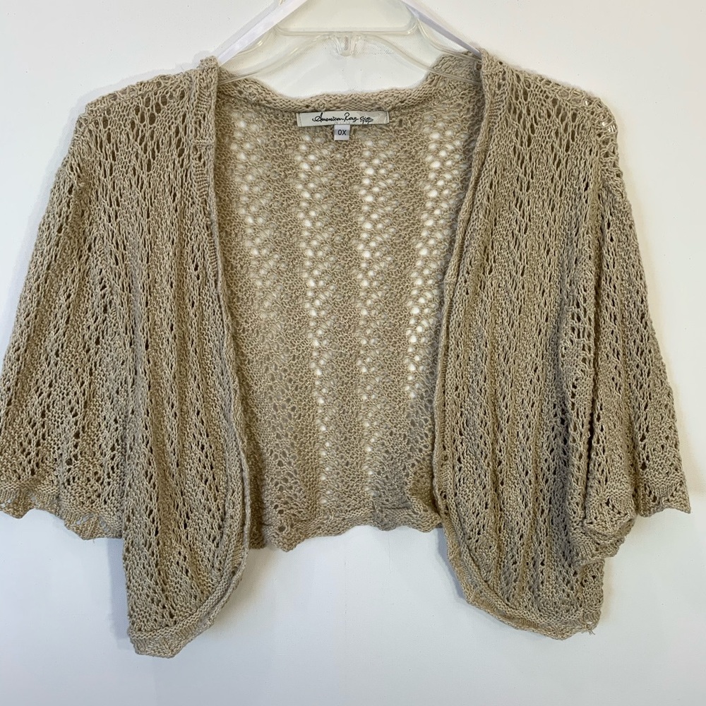 American rag 0X shrug crochet tan